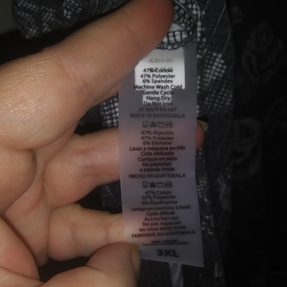 Lularoe Joy Vest - Picture 3 of 5